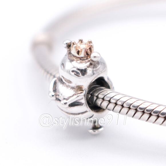 Authentic PANDORA Queen Bee Charm with 14K Gold - Picture 3 of 11